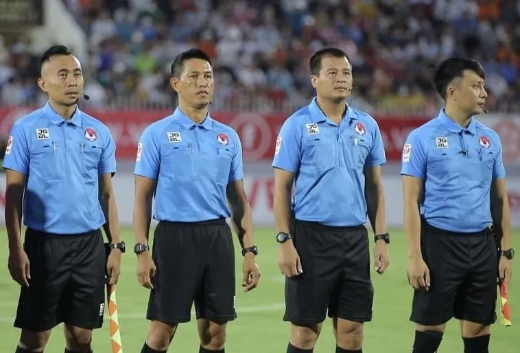 Hướng Dẫn Tìm Hiểu Vai Trò Của Trợ Lý Trọng Tài Bóng Đá